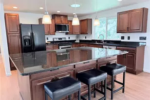 904 N Waugh Rd, Mount Vernon, WA 98273 - Photo 16