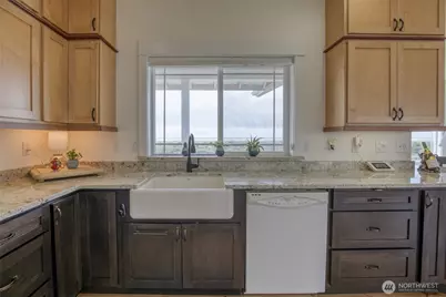 769 S Sand Dune Avenue SW, Ocean Shores, WA 98569 - Photo 14