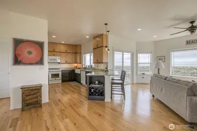 769 S Sand Dune Avenue SW, Ocean Shores, WA 98569 - Photo 12