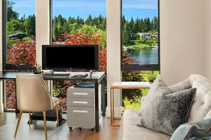 3253 Hunts Point Rd, Bellevue, WA 98004 - Photo 22