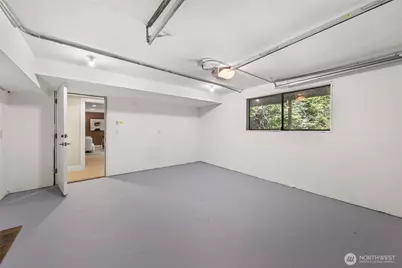 520 176th Lane NE, Bellevue, WA 98008 - Photo 34