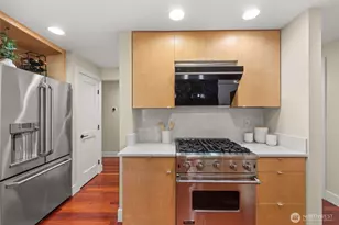 520 176th Ln NE, Bellevue, WA 98008 - Photo 12