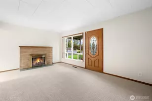 2402 Union Ave NE, Renton, WA 98059 - Photo 4
