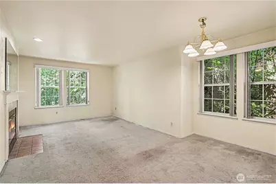 2660 118th Avenue SE #8-203, Bellevue, WA 98005 - Photo 4