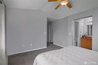 7604 Traditions Avenue NE, Lacey, WA 98516 - Photo 14