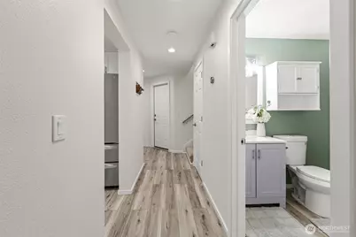 13324 NE 138th Pl, Kirkland, WA 98034 - Photo 6