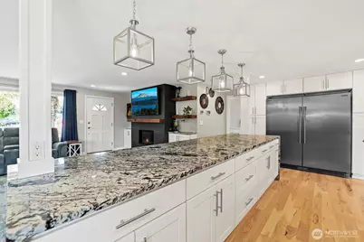 1419 S 240th Street, Des Moines, WA 98198 - Photo 4