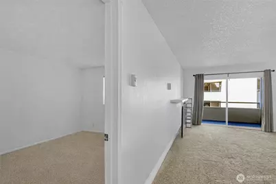 22213 6th Avenue S #203, Des Moines, WA 98198 - Photo 18