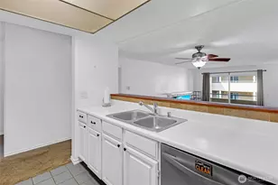 22213 6th Ave S, Des Moines, WA 98198 - Photo 20