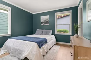 2129 42nd Ave SW, Seattle, WA 98116 - Photo 10
