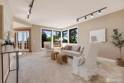 6116 Chennault Beach Drive, Mukilteo, WA 98275 - Photo 20