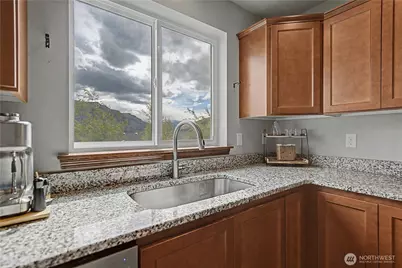116 George Loop, Rock Island, WA 98850 - Photo 16