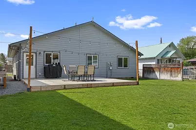 200 W Pleasant Avenue, Cashmere, WA 98815 - Photo 36
