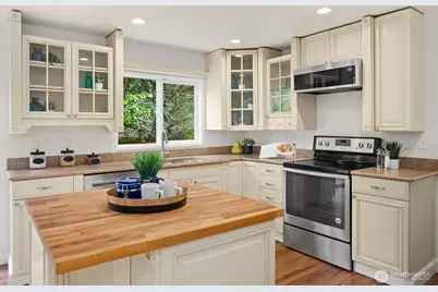 24544 SE 43rd Place, Sammamish, WA 98029 - Photo 10