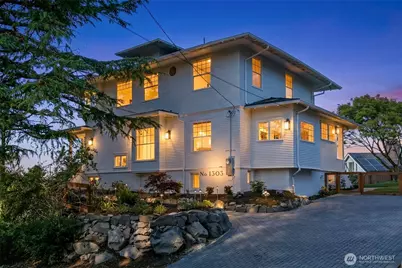 1303 E Lynn Street, Seattle, WA 98102 - Photo 1
