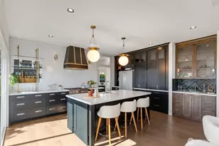 1303 E Lynn St, Seattle, WA 98102 - Photo 10