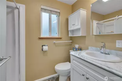 2727 108th Avenue E, Edgewood, WA 98372 - Photo 20