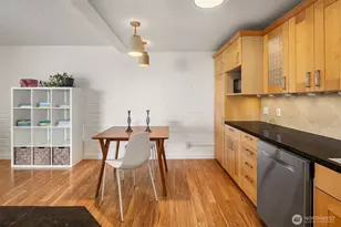 9909 NE 1st, Bellevue, WA 98004 - Photo 12