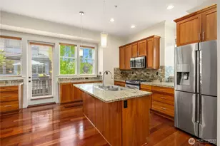 1186 NE Park Dr NE, Issaquah, WA 98029 - Photo 4