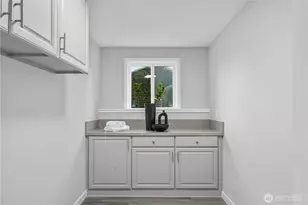 5227 56th Ave S, Seattle, WA 98118 - Photo 24