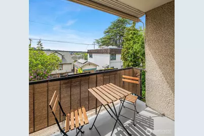 2633 Franklin Avenue E #102, Seattle, WA 98102 - Photo 10