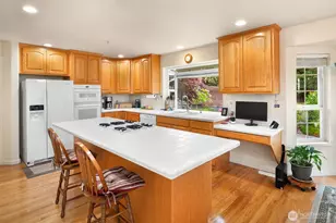 51 Lucky Ln, Camano Island, WA 98282 - Photo 10