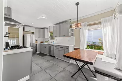 110 S 62nd Street, Tacoma, WA 98408 - Photo 12