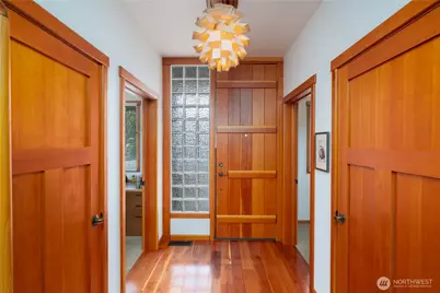 1114 10th St, Anacortes, WA 98221 - Photo 10