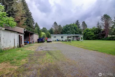 7185 Old Hwy 99 N Road, Burlington, WA 98233 - Photo 6