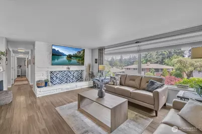 829 Maplewood Avenue, Kent, WA 98030 - Photo 8