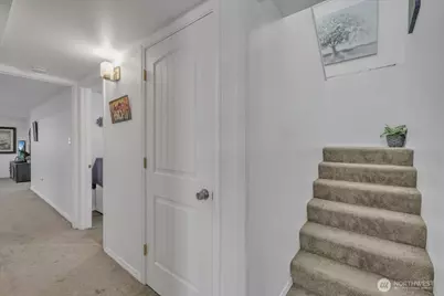 829 Maplewood Avenue, Kent, WA 98030 - Photo 26