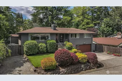 829 Maplewood Avenue, Kent, WA 98030 - Photo 2