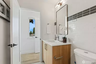 8330 24th Avenue NW, Seattle, WA 98117 - Photo 22