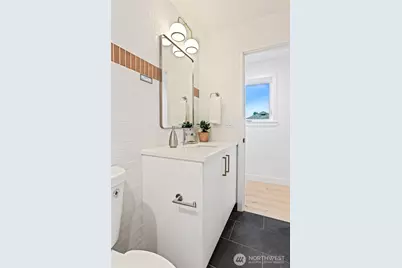 8330 24th Avenue NW, Seattle, WA 98117 - Photo 16