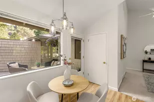 5221 Somerset Dr SE, Bellevue, WA 98006 - Photo 12