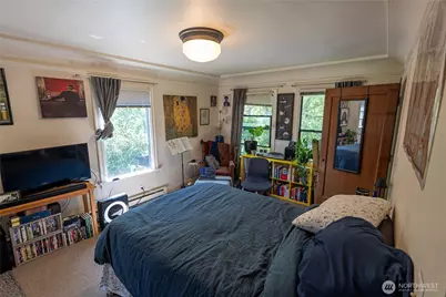 1003 N 1st Street, Renton, WA 98057 - Photo 14
