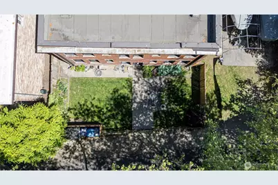 1003 N 1st Street, Renton, WA 98057 - Photo 10
