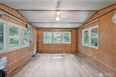 198 Burnett, Winlock, WA 98596 - Photo 6