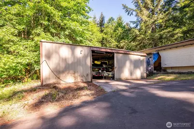 198 Burnett, Winlock, WA 98596 - Photo 4