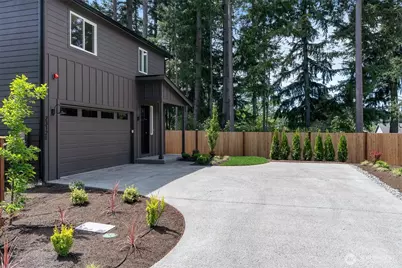 2312 75th Street #B, Everett, WA 98203 - Photo 2