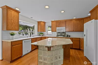 7301 199th Street SE, Snohomish, WA 98296 - Photo 6