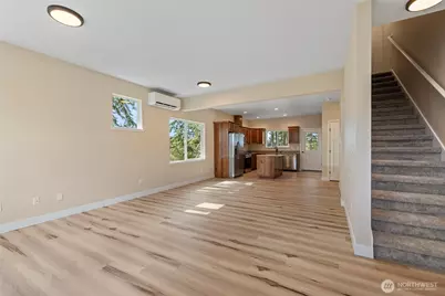 945 NW Heller Street #C3, Oak Harbor, WA 98277 - Photo 12