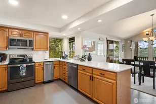 547 E Pointes Dr W, Shelton, WA 98584 - Photo 18
