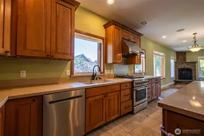1411 K Avenue, Anacortes, WA 98221 - Photo 16