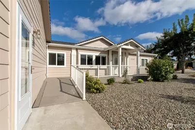 4264 Lakeview Lane SE, Lacey, WA 98503 - Photo 1