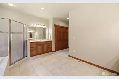 18421 25th Drive NW, Stanwood, WA 98292 - Photo 22