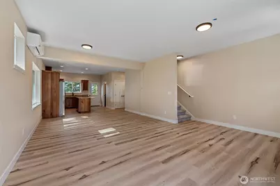 945 NW Heller Street #A2, Oak Harbor, WA 98277 - Photo 14