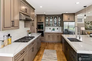 9545 2nd Ave NW, Seattle, WA 98117 - Photo 8