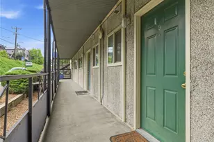 2629 2633 14th Ave W, Seattle, WA 98119 - Photo 6
