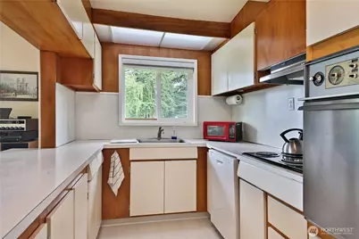 538 Bush Point Road, Freeland, WA 98249 - Photo 28